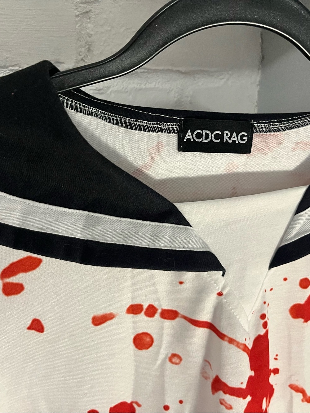 ACDC Rag White Sailor-Style Top with Red Splatter - Picture 2 of 6